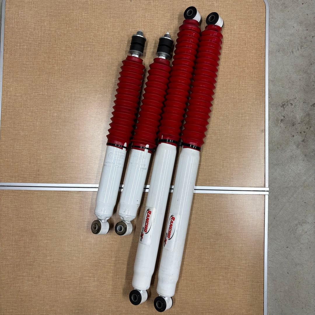 【近々出品取りやめ予定】RANCHO 5000X 3代目ダッジラム1500用