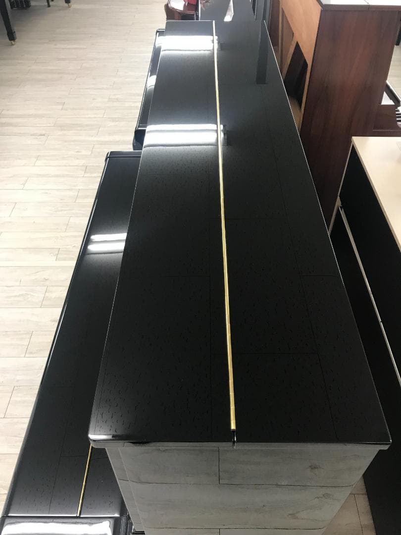 ★68336【アップライトピアノ】YAMAHA　YUS3SEB