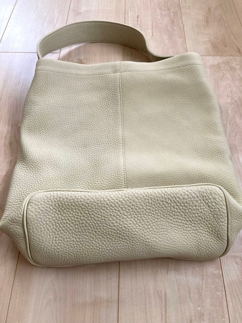 ITTI ショルダーバッグ