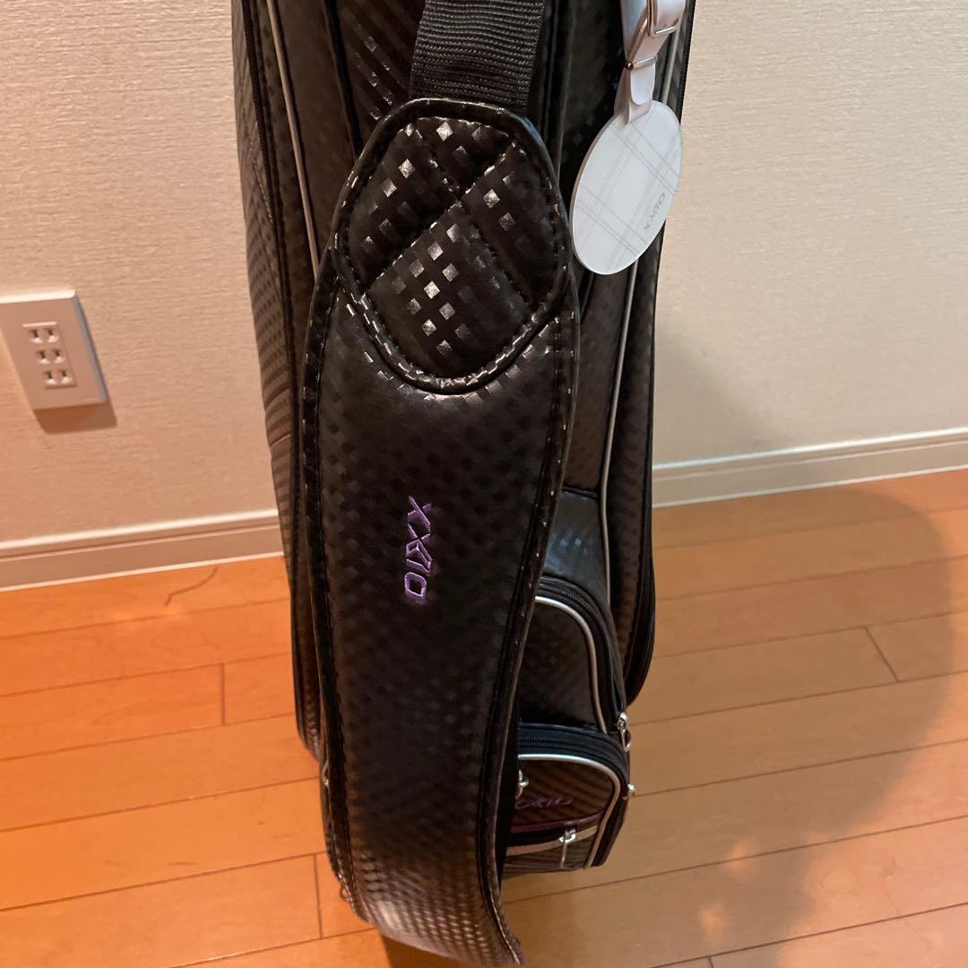 XXIO ブラック レディースキャディバッグ カーボン調