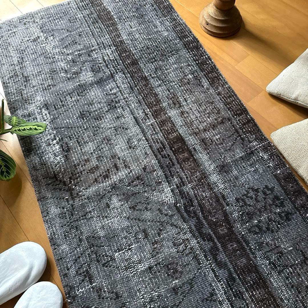 62×137.5 ダークグレイオーバーダイ　ボタニカル　トルコヴィンテージラグ
