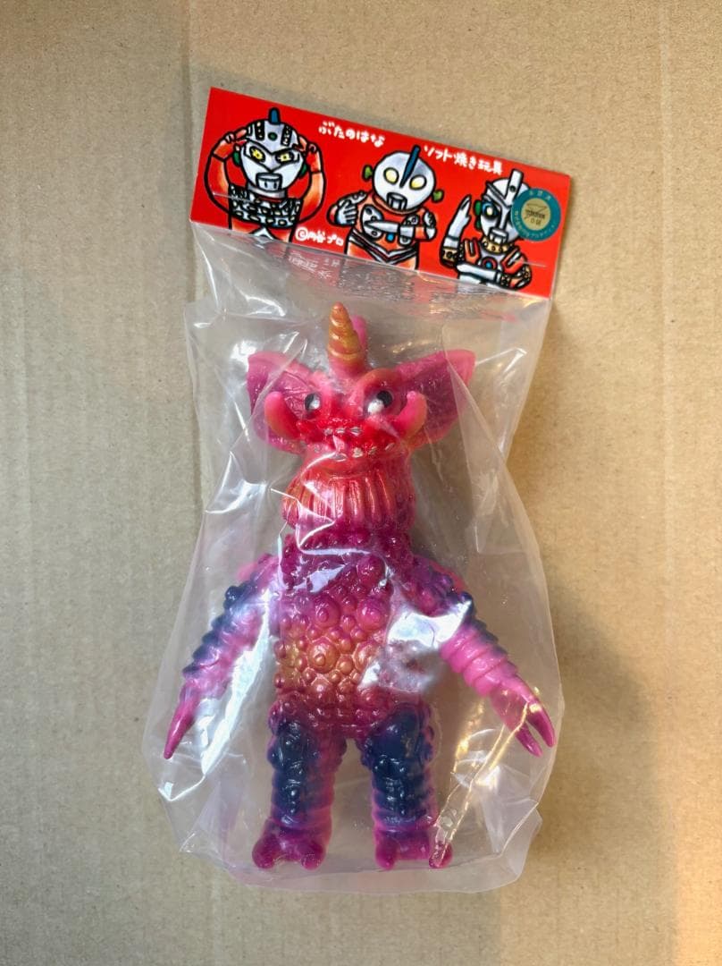 ぶたのはな ユニタング 怪獣 ソフビ ウルトラマンA