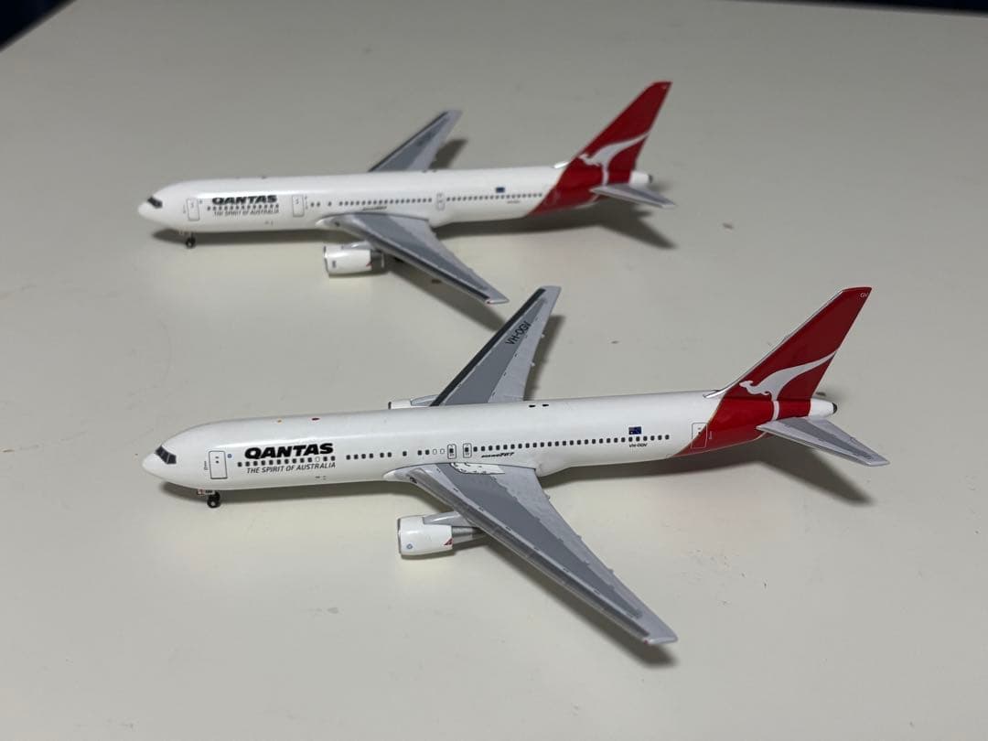 カンタス航空 B767-300 2機