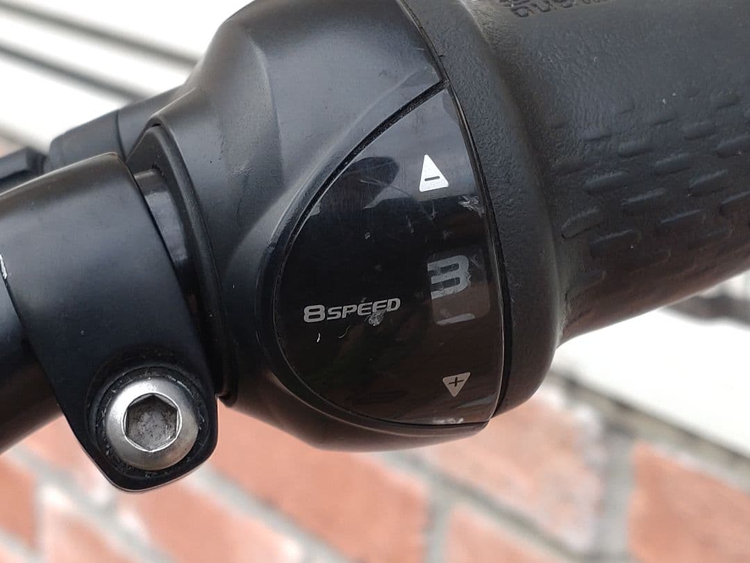 8段変速 BMX風クロスバイク 26インチ