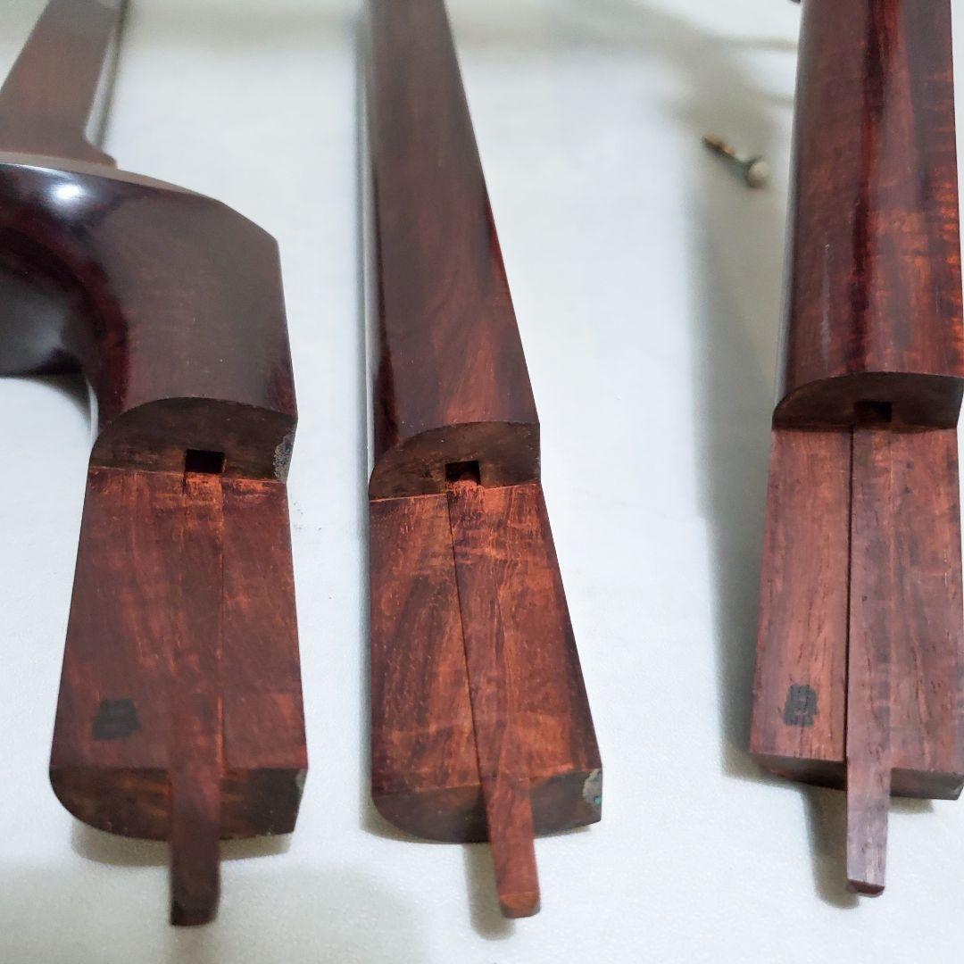 希少✨️美品/三味線　紅木トチ　中棹　東さわり　1本溝　破れあり　ハードケース