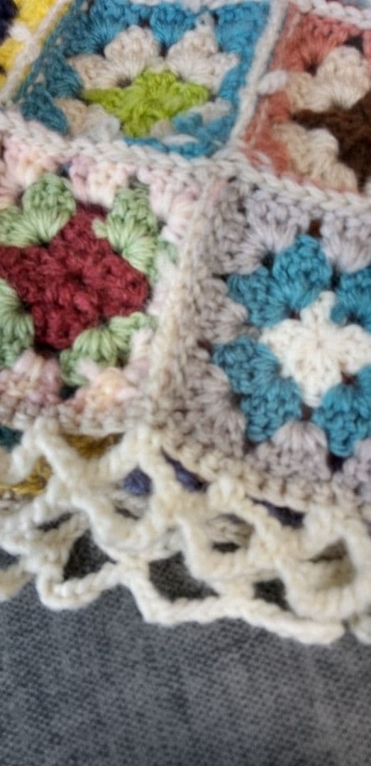 グラニースクエア　マルチカバー ハンドメイド