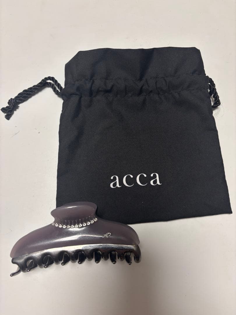 acca アッカ　Lサイズ　コラーナ　ダークグレー　ヘアクリップ