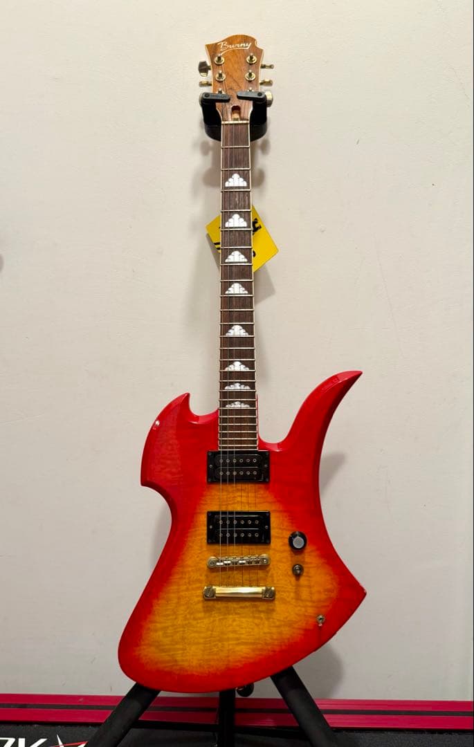 Burny モッキンバード　フェルナンデス　MG-85X