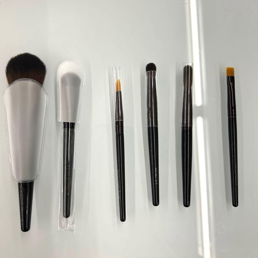 未使用　ローラメルシエ　ブラッシュアップリュクスブラッシュコレクション