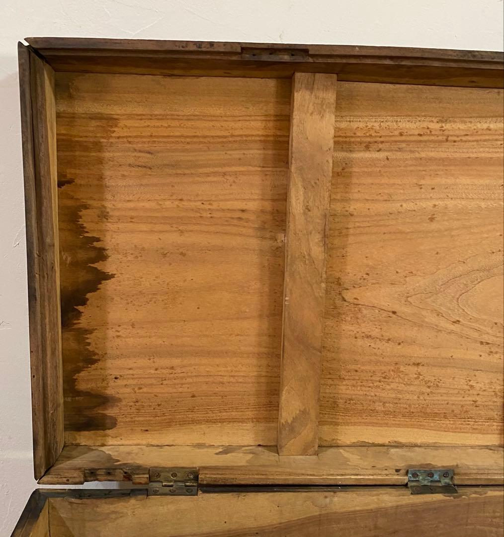 レトロ　アンティーク　木製の大きな箱