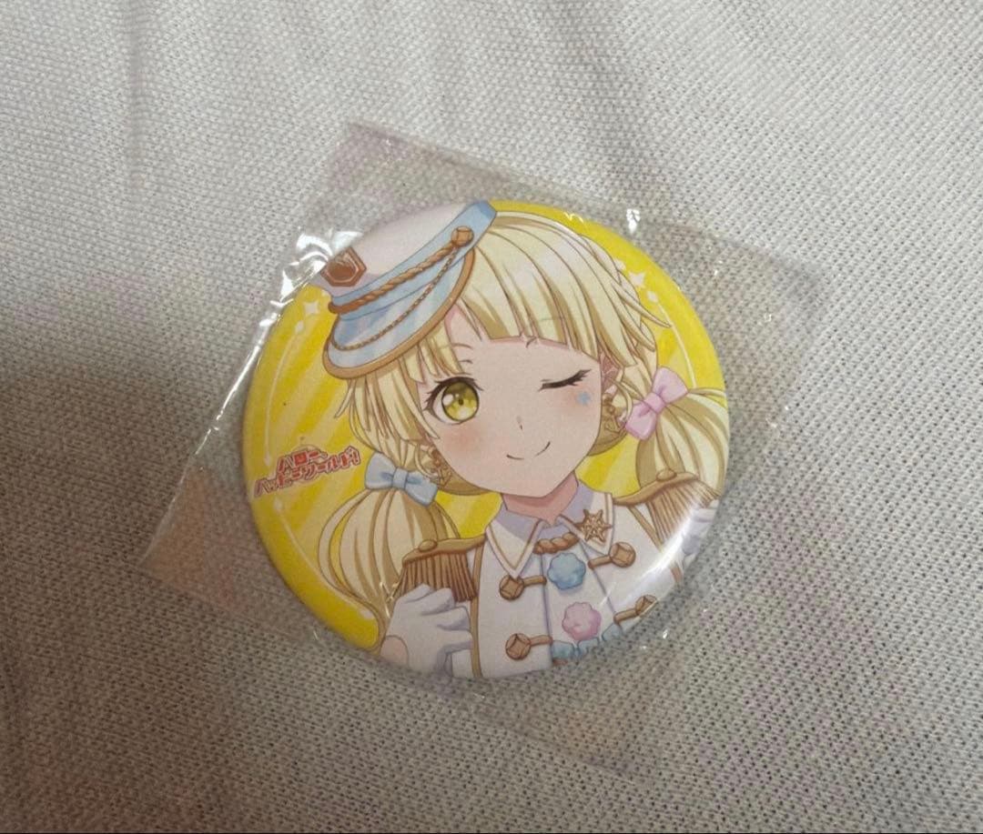 ハロー、ハッピーワールド！「いっつあ！すまいるわーるど！！」缶バッジ 弦巻こころ