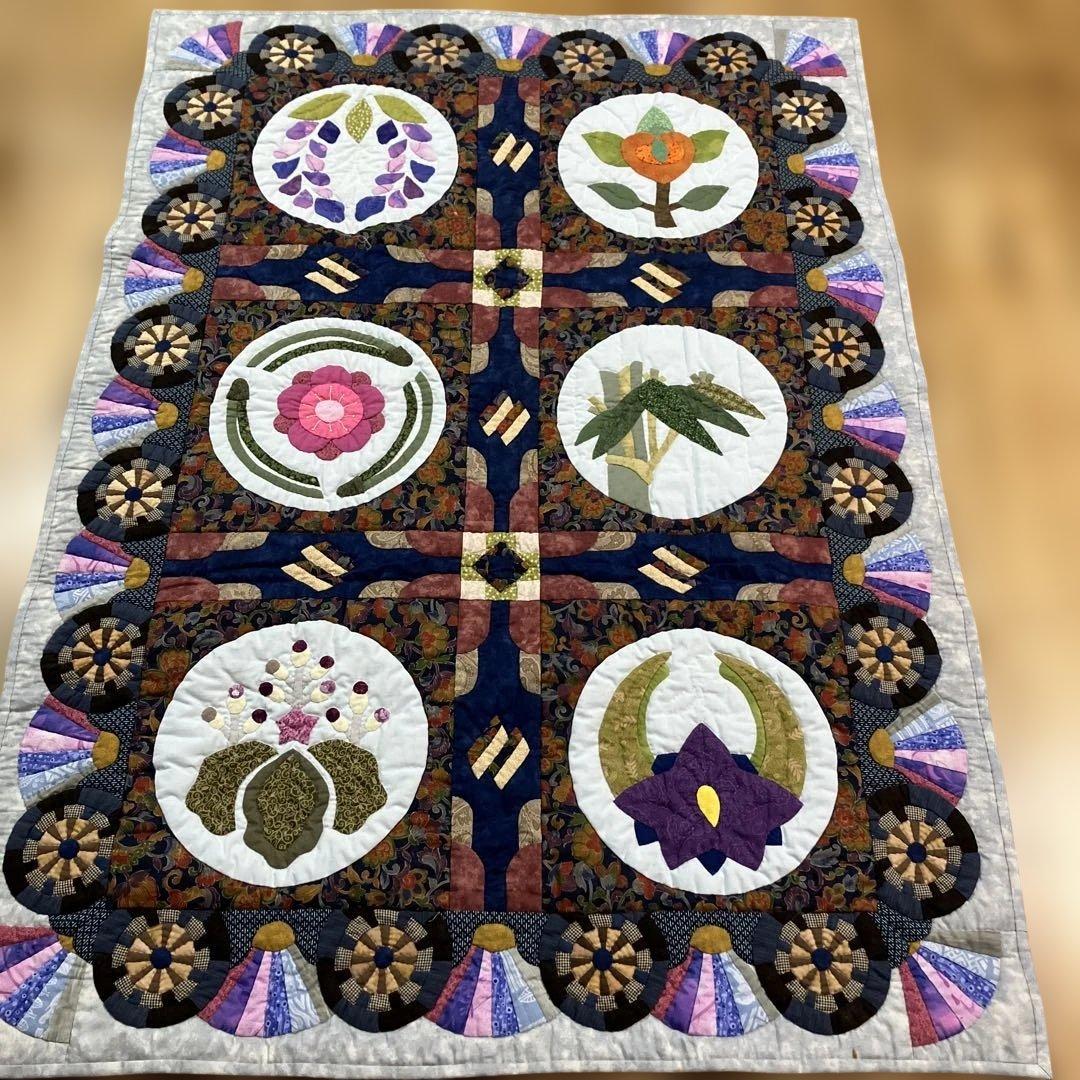 m*u様 新品　家紋のモチーフ パッチワークキルト　タペストリー他　127cmx