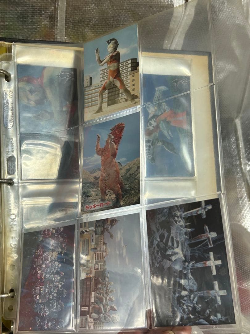 ウルトラマン貴重カード　5ファイルのみ