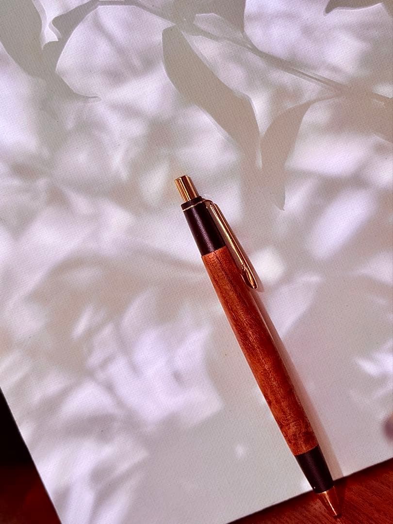 ボナンペン 本花梨瘤ボールペン(箱付き)