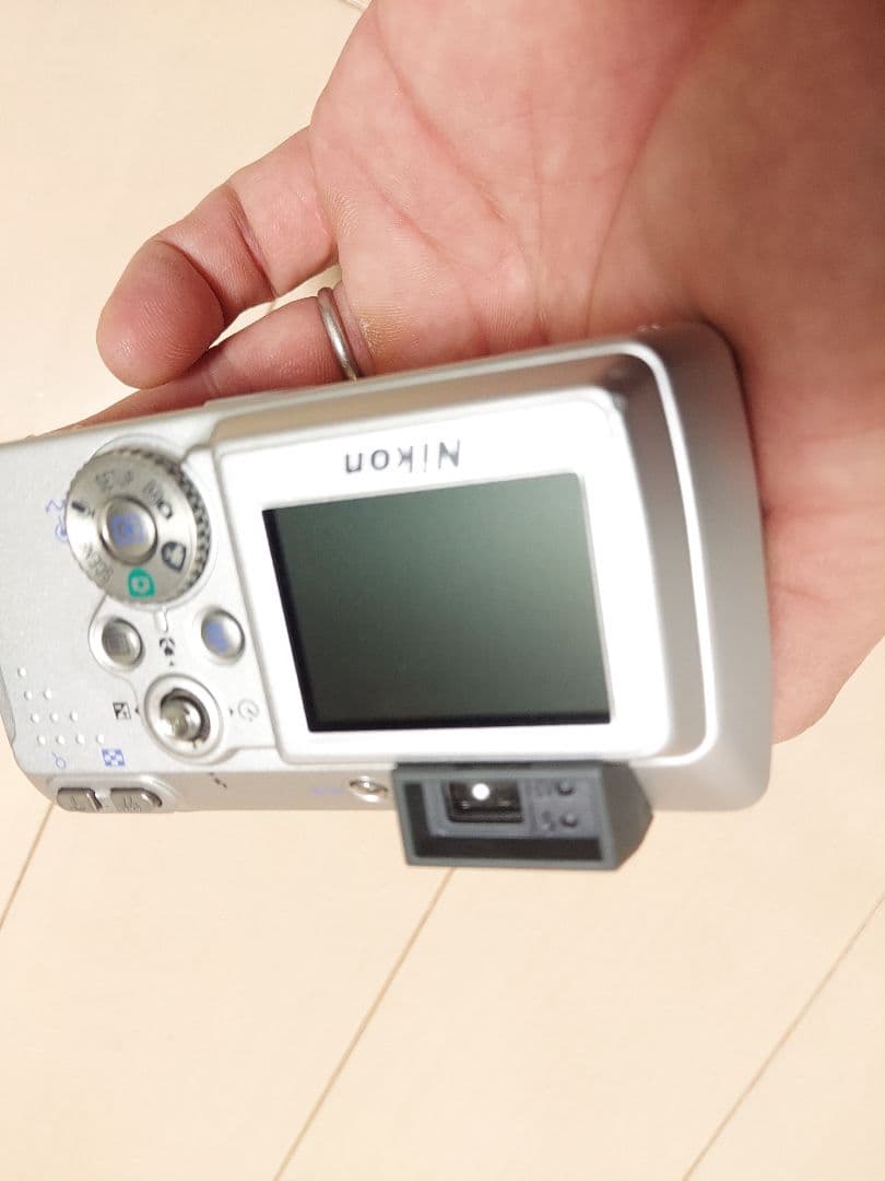 極美品　Nikon COOLPIX 3700 動作確認済み　スマホ転送