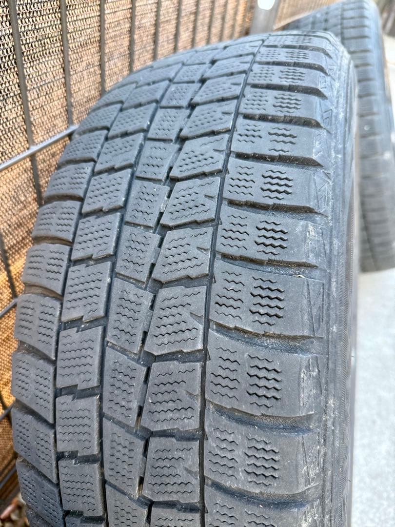 さ*う様  225/50/R18 スタッドレスタイヤホイールセット DUN