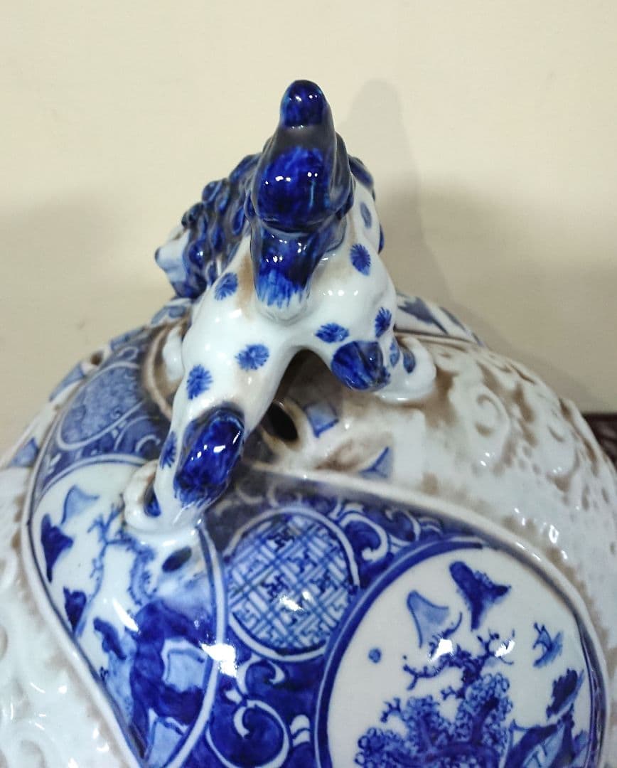 稀少 在銘 陶器製 中国 五良大甫呉祥瑞造 染付 獅子 香炉 高さ20.5cm