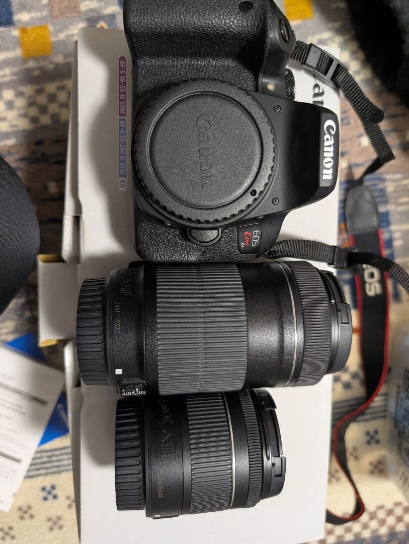 Canon EOS KISS X9iダブルレンズセット