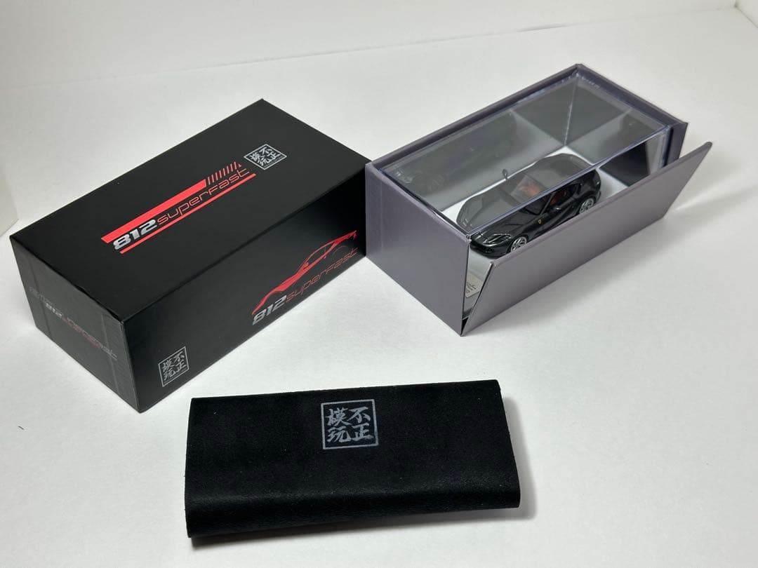 1/64 不正模玩 フェラーリ 812 スーパーファスト グレー