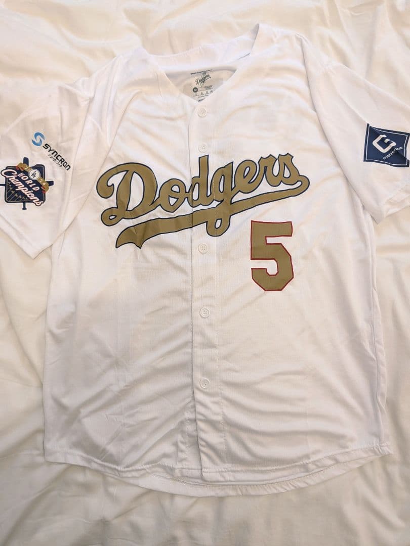 ★激レア★　ロサンゼルスドジャース　来場特典ゴールドユニフォーム　フリーマン選手