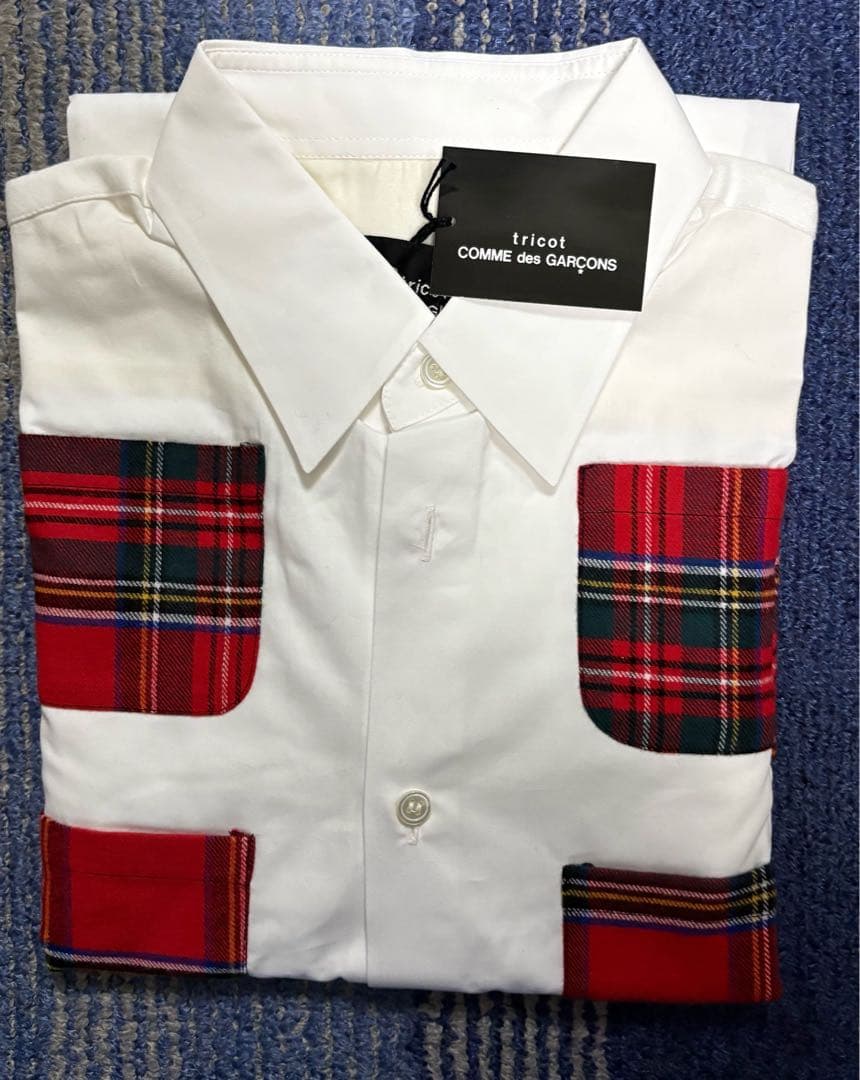 新品未使用tricot COMME des GARÇONS ポケット付きシャツ