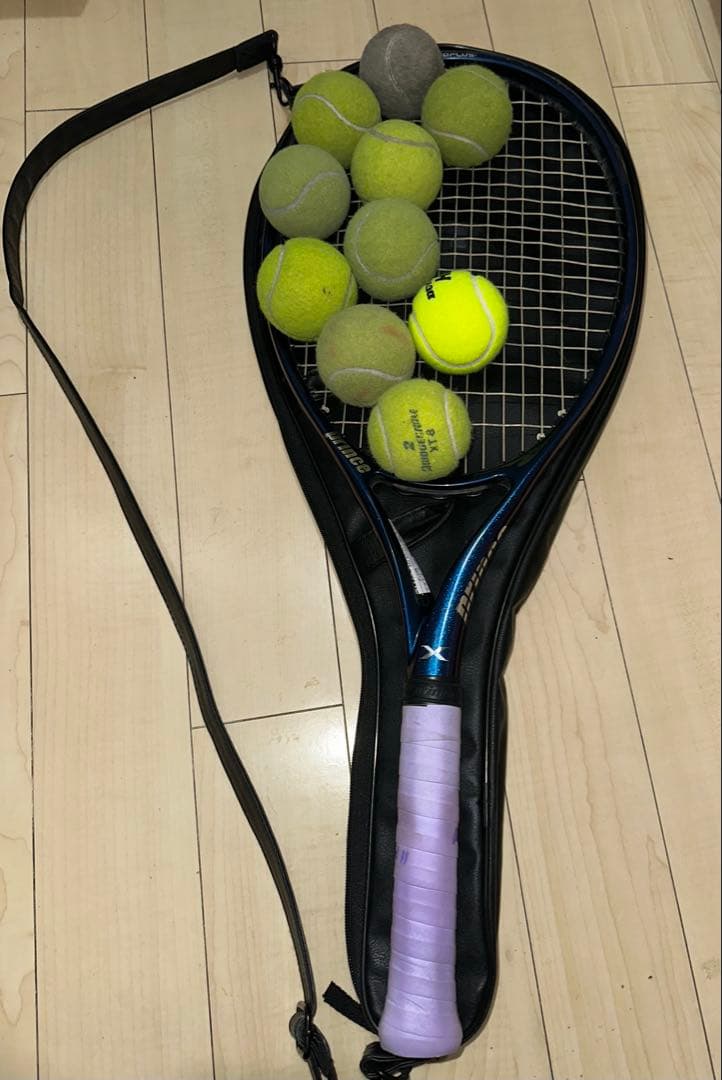 無料招待券付き まとめ売り　ラケット