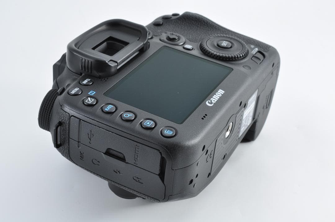 Canon EOS 7D Mark II APS-C デジタル BG-E16