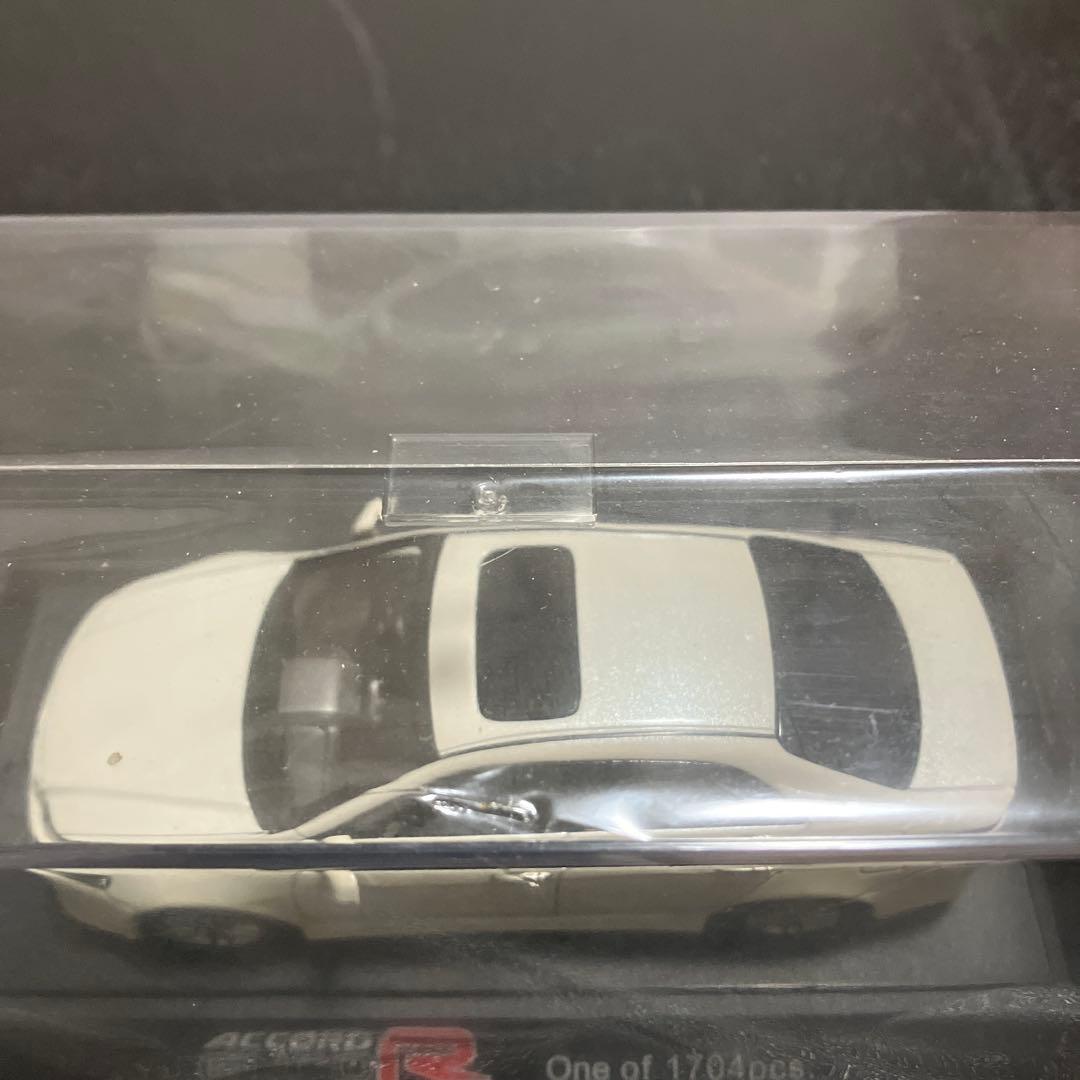 1/43 ホンダ　アコード　ユーロR　ミニカー　プレミアムホワイトパール