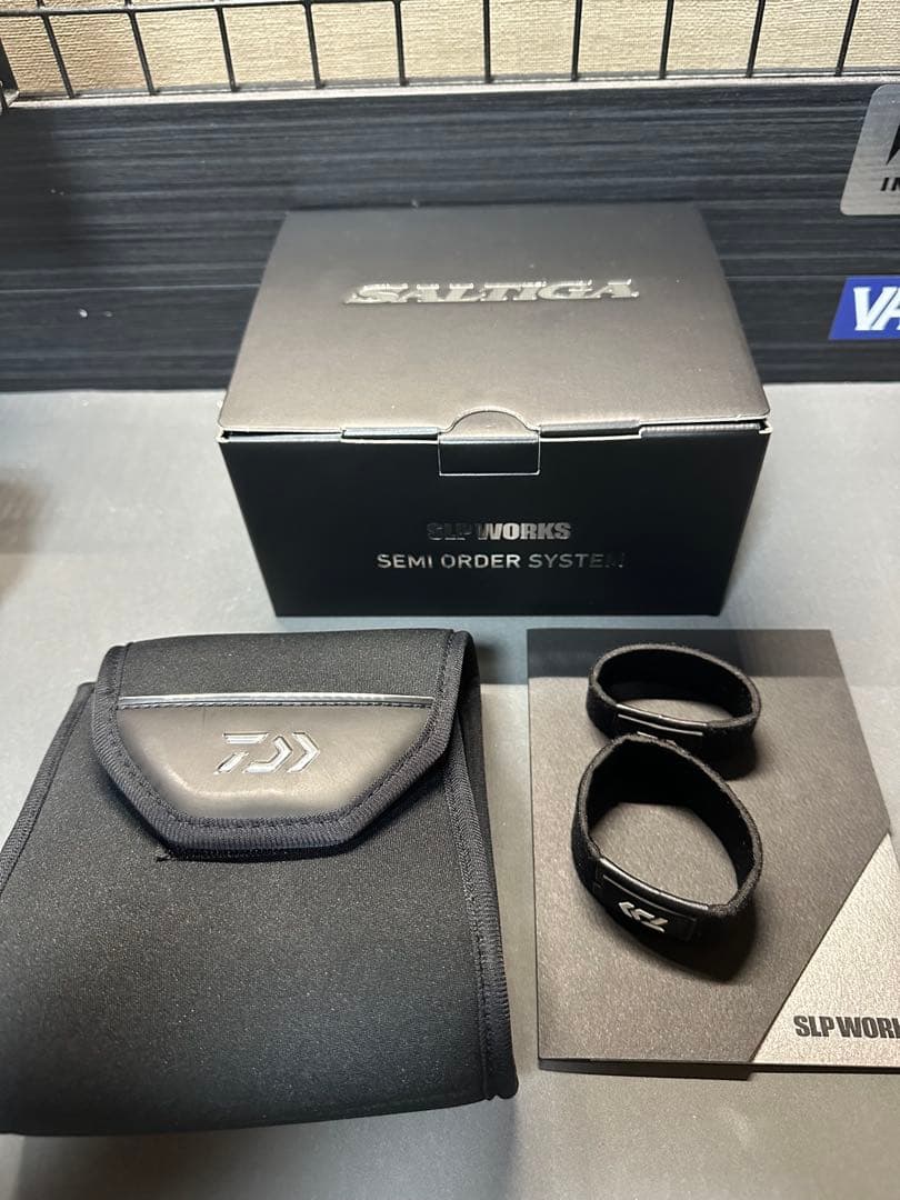 ダイワSLP WORKSソルティガ5000XH替えスプール・スプールケース付き