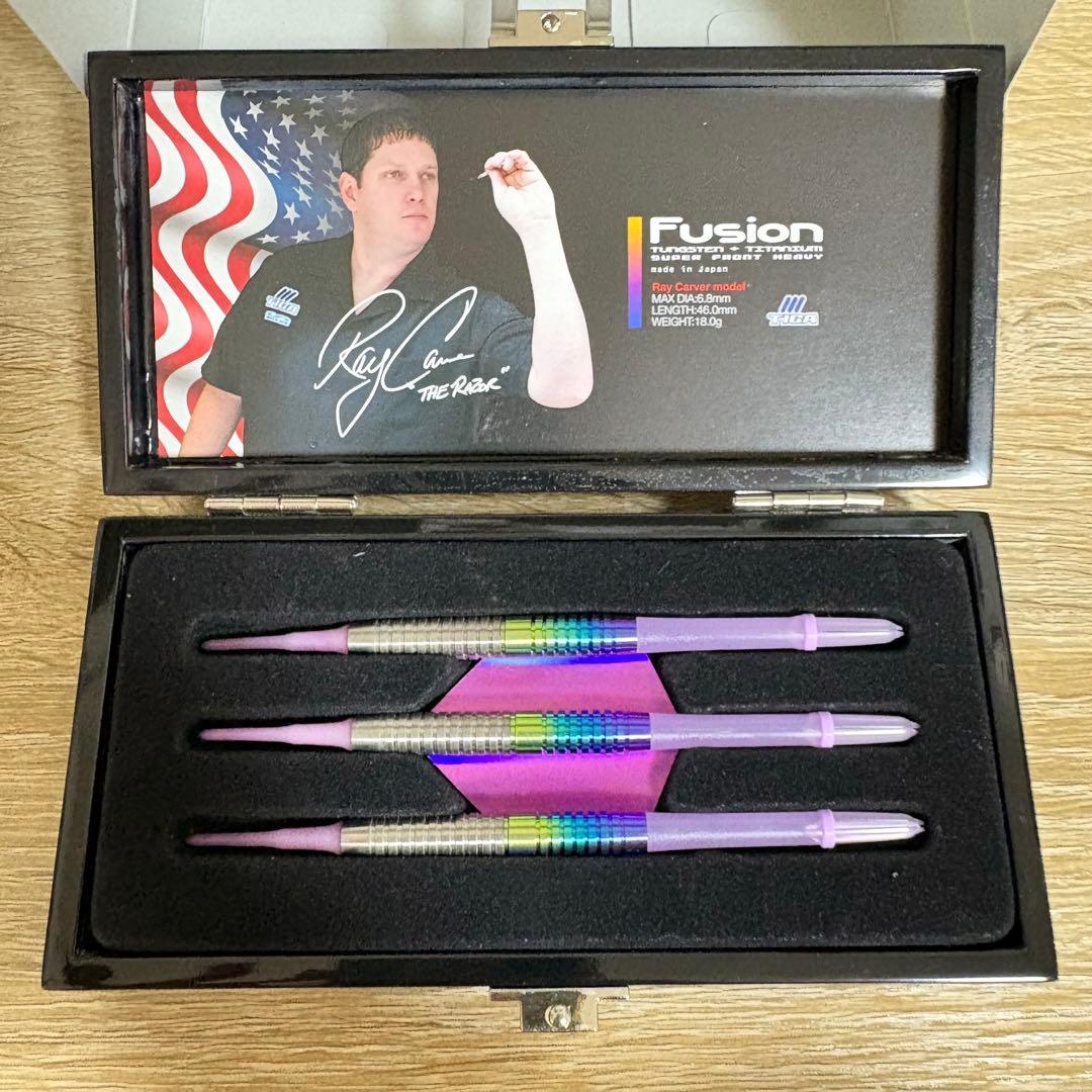 【未使用・廃盤】TIGA Fusion Ray Carver ダーツセット