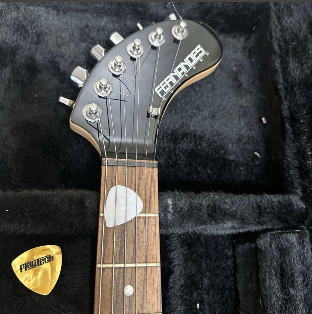限定30本FERNANDES フェルナンデス アンプ内蔵エレキギター