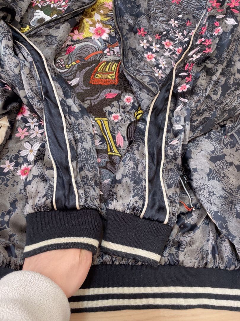 GARO雅結スカジャンL リバーシブル中古品