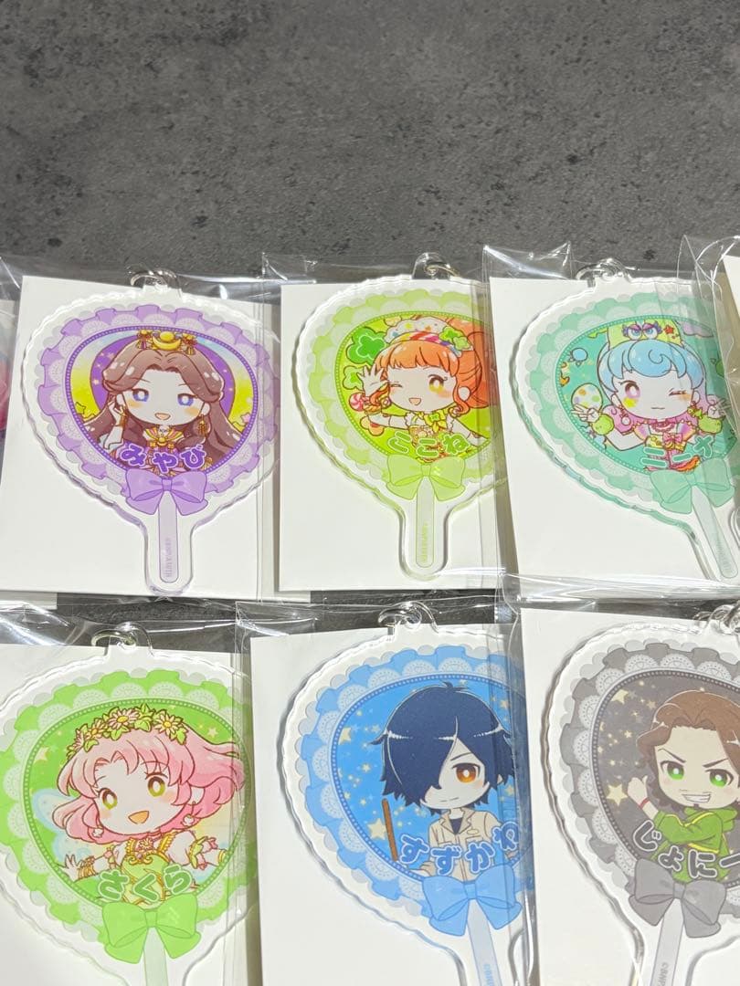 アイカツスターズ　プラネット　グラフアート　アクリルキーホルダー　まとめ売り