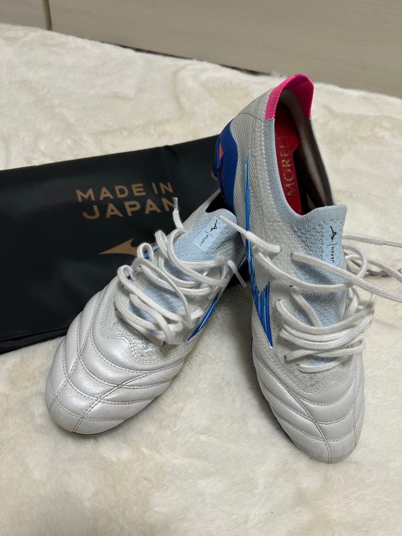 Mizuno Morelia NEO サッカーシューズ