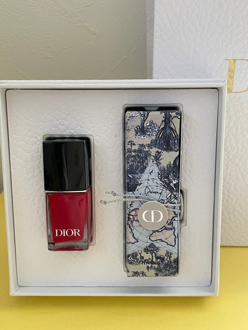 Dior バースデーギフト&アクディクトリップグロー＆トラベルスプレーセット