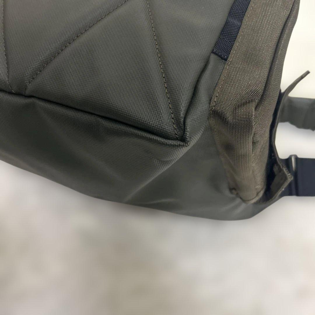 希少　美品　ポーター プリズム　ショルダーバッグ　ボディバッグ　A4収納可