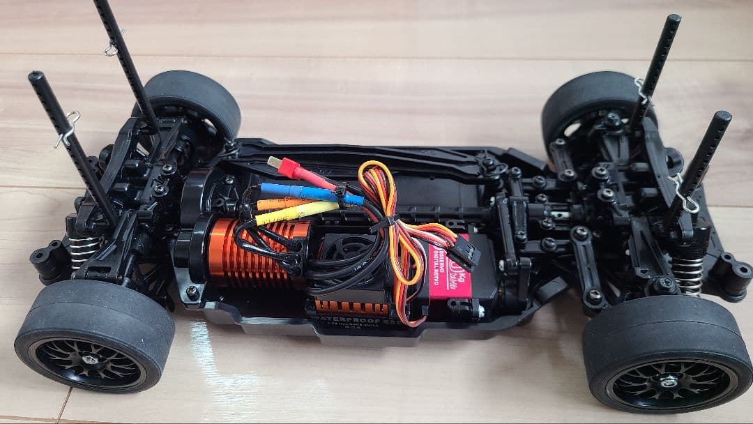 タミヤTT-02シャーシ(京商、ヨコモ、トラクサス、アキシャル、アソシ)