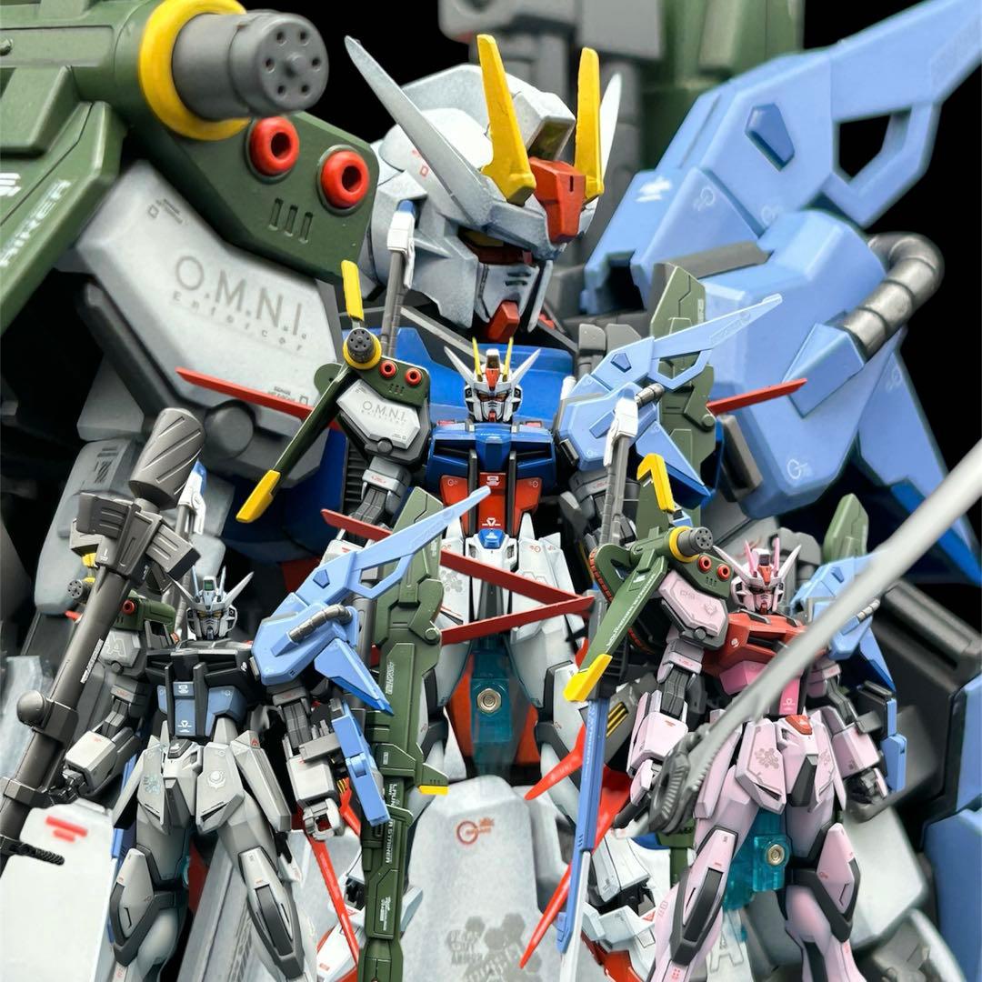 ガンプラ塗装済完成品 EGストライクガンダム三体+オプションパーツセット