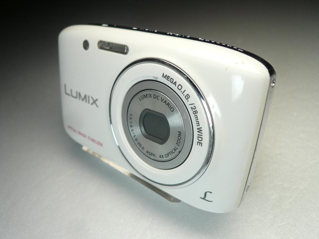 LUMIX★DMC-S2❤️可愛い白⭕️安心の実働品★光学4倍★1410万画素