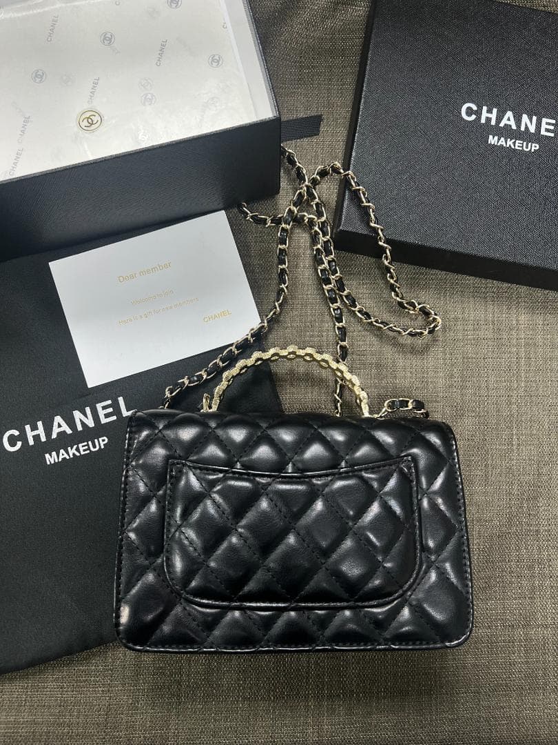 ✨VIP限定 状態良好 ブラック キルティングバッグ