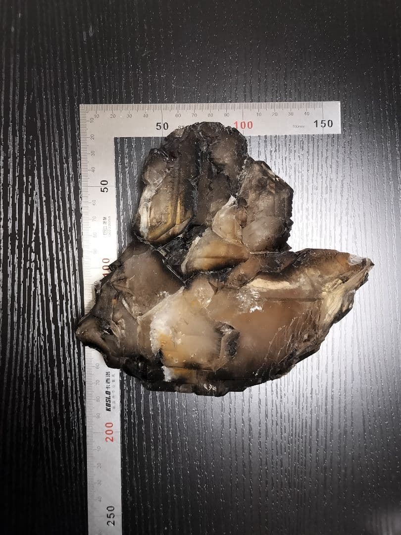 スモーキーエレスチャルクォーツ　金色のきらめき