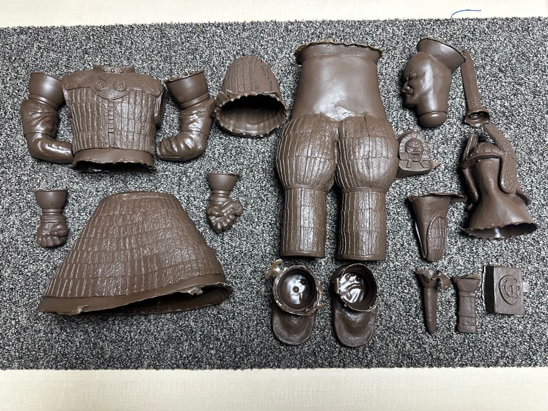 大魔神　ガレージキット　パラダイス　未完成品