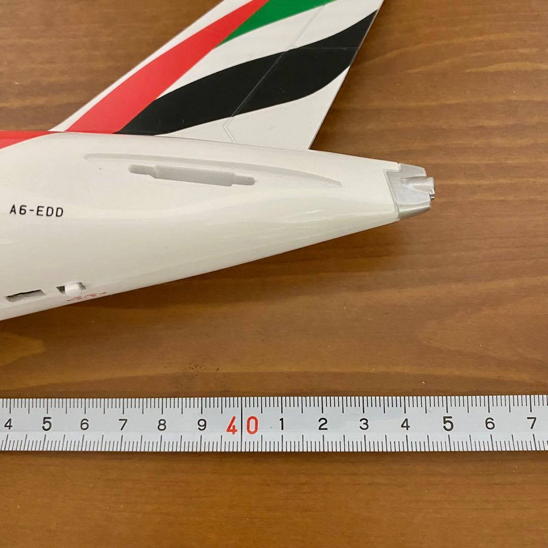 エミレーツ航空 エアバス A380 1/160 航空機模型 LEDライト付き