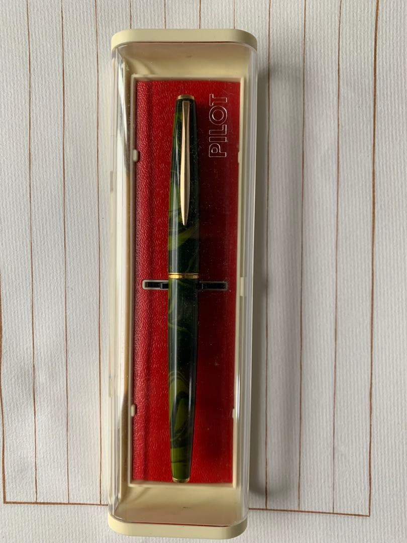 極めて希少 PILOT（パイロット） Lady Umryu雲流 万年筆 18K