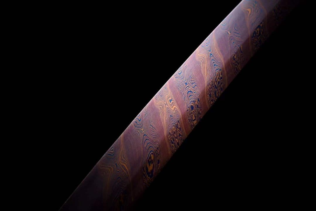 【赤みがかった月】武具　刀装具　日本刀　模造刀 居合刀