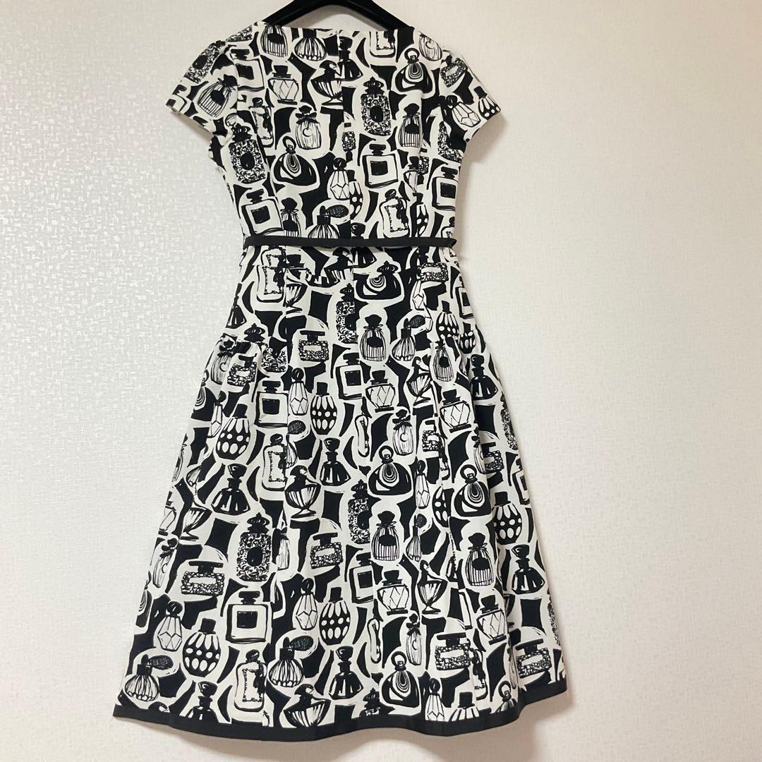 エムズグレイシー♡2025✨香水瓶柄ワンピース