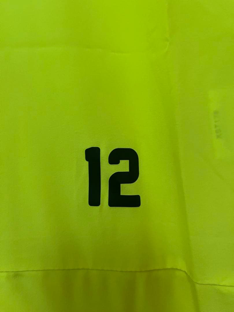 ヴィッセル神戸　トレーニングウェア　ルーカス・ポドルスキ　サイン入り　Mサイズ