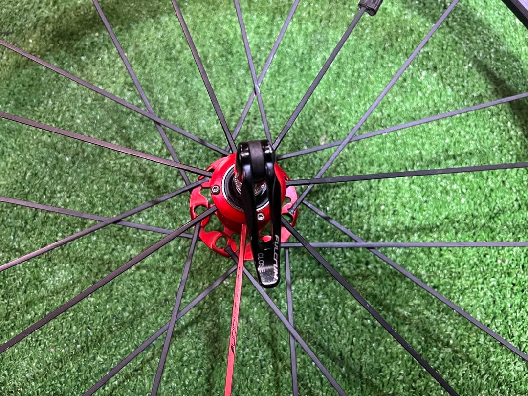 フルクラム FULCRUM レーシングゼロ　コンペティツィオーネ CULT