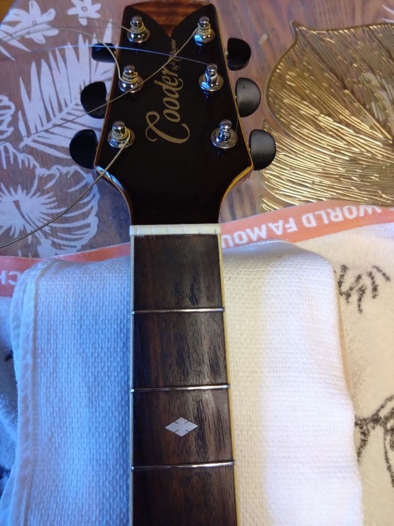 タカミネTCP-480ASG サンバーストタバコ　プリアンプ搭載