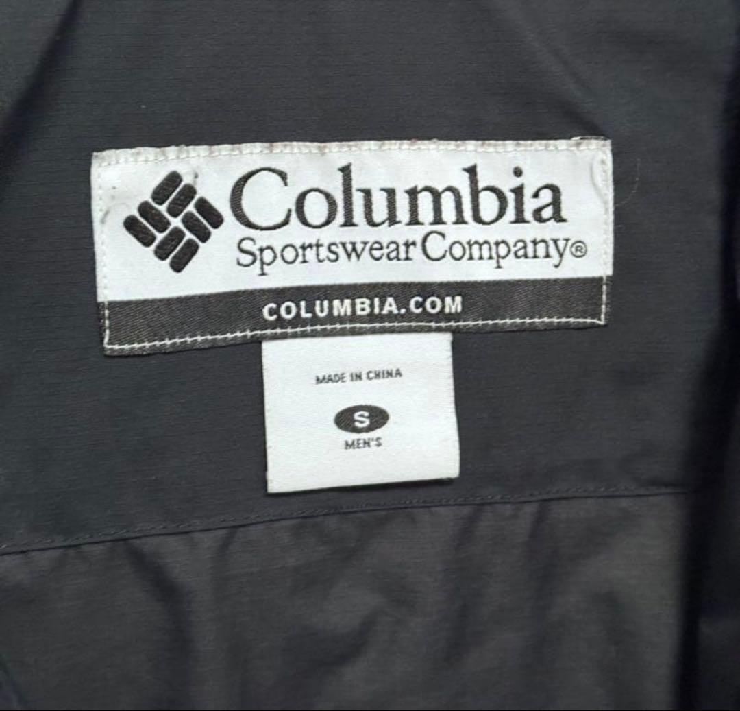ジャケット・アウター Columbia hooded puffer jacket black